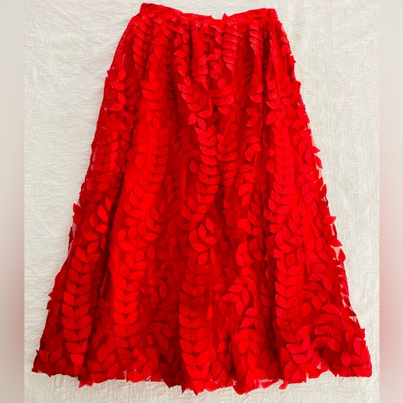 Anthropologie | Sunday in Brooklyn | Midi Skirt | Red | NWT | 3D Petal w Lining - Picture 4 of 16